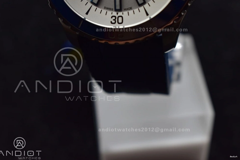Best 1:1 Blue Rubber SS BLSF A2824 White Dial SuperOcean on Edition Automatic 42 Strap 0414